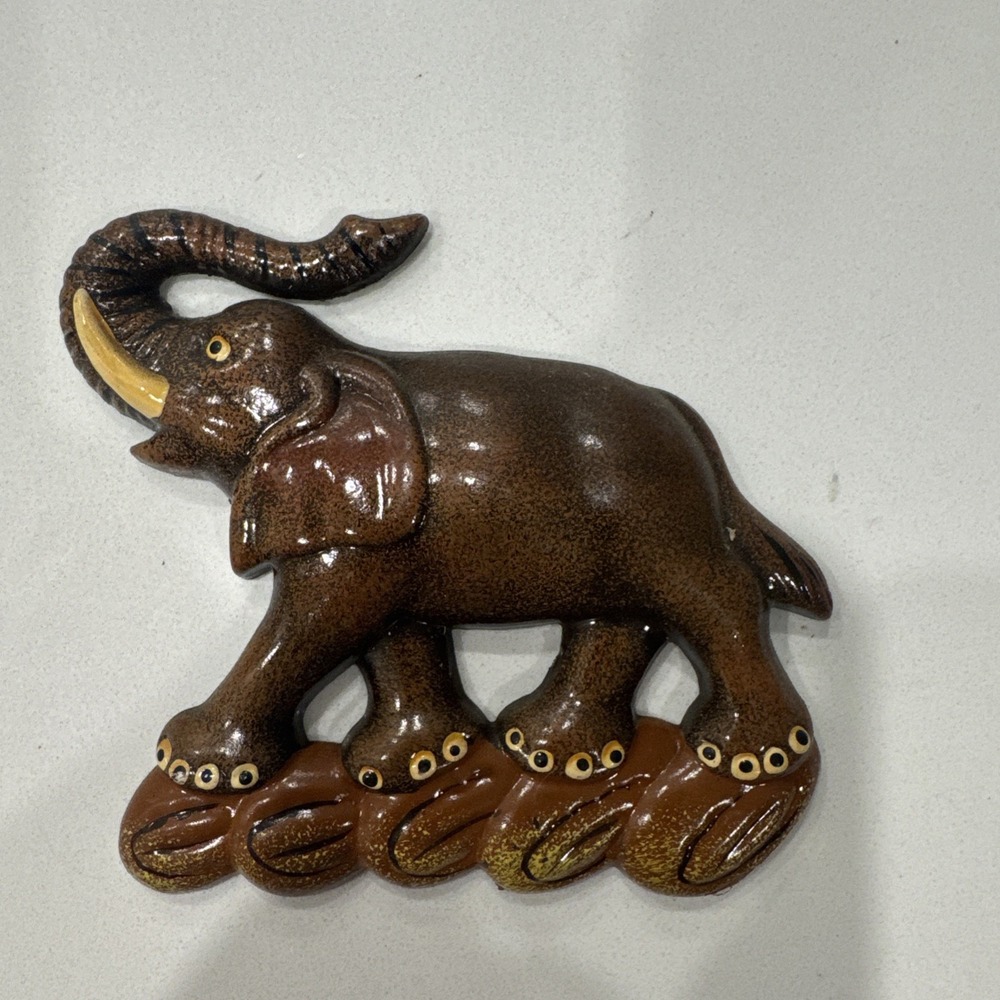 3-d Elephant Refrigerator Magnet 90's Plastic